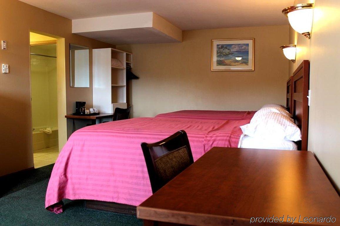 Alpine Motel Kamloops Exterior photo